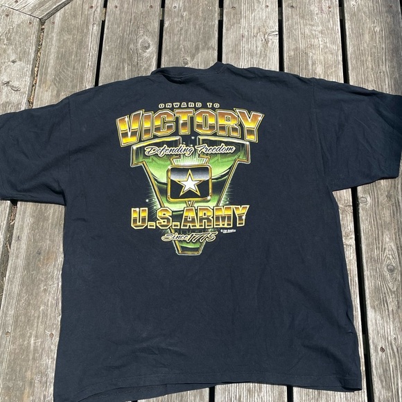 Us army military veteran onwards to victory tee shirt made in the usa - Picture 1 of 4